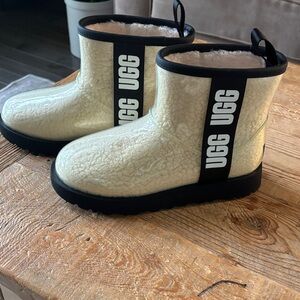 UGG Cream and Black Clear Mini Boot